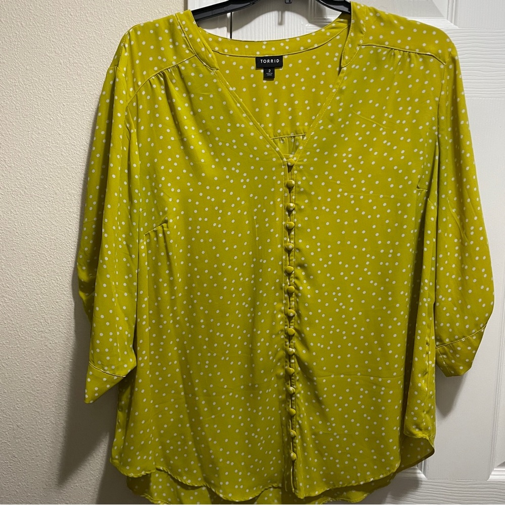Yellow polkadot top